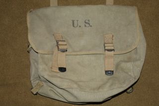 Early WW2 U.  S.  Army OD Canvas Musette Bag w/Straps,  1942 dated VG 2