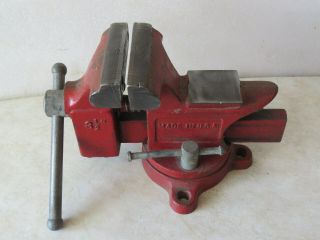 Vintage No Name 3 & 1/2 " Jaws Vise With A Anvil On Back - Very - Made Usa