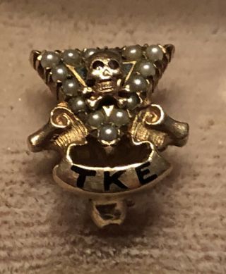 Gold Tau Kappa Epsilon Fraternity Pin Pearls