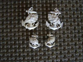 Ww2 U.  S.  Navy Nurse Corps Cap Badges (2),  (2) Collar Insignia.  " Sterling " :
