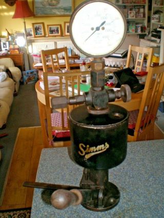 Vintage Simms Diesel Injector Bench Mounted Tester For Spray Pattern Calibration