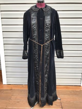 Antique Odd Fellows Black Velvet & Satin Robe Ioof Ceremonial Regalia Costume