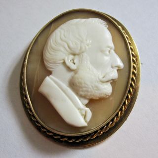 Antique Victorian 14k Yellow Gold & Carved Shell Male Cameo Brooch
