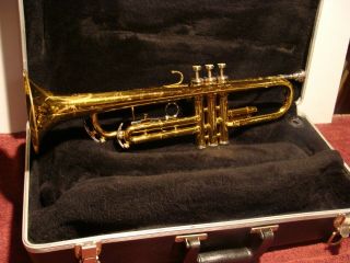 Vintage 90 King Tempo 600 Trumpet,  Mouthpiece,  Case,  Valve Oil Sn 330943