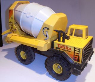 1990s Tonka Mighty Cement Mixer Truck - 20 