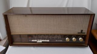 Vintage Grundig Fm Stereo Shortwave Receiver Tabletop Type 4570 U