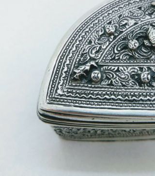 ANTIQUE BURMESE SILVER HALF - MOON LIME BOX,  MAKERS MARK,  SHAN STATES,  LATE 19TH C 3