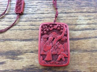 A Fine Chinese Antique Art Deco Carved Cinnabar Pendant Necklace 2