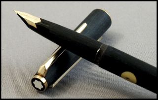 Vintage Montblanc 220 Piston Filler Fountain Pen With 14 C F Nib