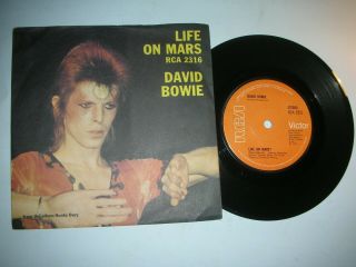 David Bowie - Life On Mars/man Who The World.  Uk.  Rca 7 " In Rare Pic.  Sleeve