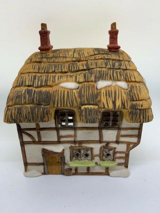 Dept 56 Dickens Village “thatched Cottage” 6518 - 8 Retired In 1988
