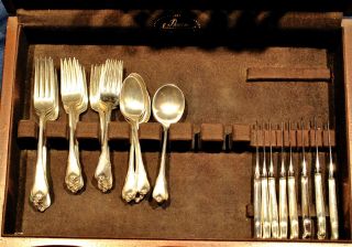 GRAND COLONIAL STERLING FLATWARE SET FOR 8 WITH RARE PISTOL GRIP KNIVES, 2