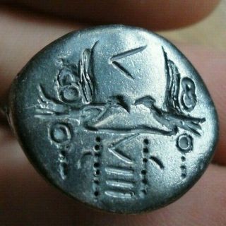 Scarce Ancient Roman Silver Legionary Seal Ring Depicting Archer Circa 50 - 300 Ad