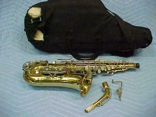 Vintage Evette Schaeffer Alto Saxophone In " As Found ".