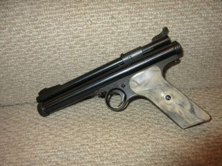 Crosman Model 150 Co2 22 Cal.  Vintage Air Pistol