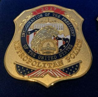 DC Metropolitan Police 2017 Donald Trump Inauguration Commemorative Badge/Coin 3