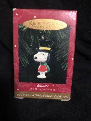 1995 Hallmark Keepsake Snoopy Peanuts A Charlie Brown Christmas Ornament 1 Of 4