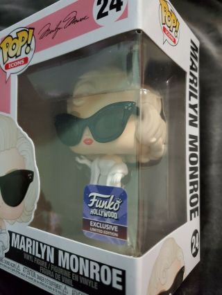 Marilyn Monroe Funko Pop Icons Hollywood Exclusive Limited Edition 24