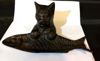 Vintage Cast Cat W/ Fish Trinket Tray Dish Dark Bronze Ashtray Mid Century Mcm