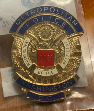 DC Metropolitan Police 2001 George W.  Bush Inauguration Commemorative Badge 3