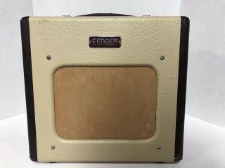 Fender Champion 600 5 Watt Tube Guitar Amplifier (champ Amp Vintage Reissue)