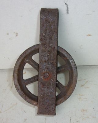 Antique Primitive Cast Iron 2 7/8 " Wheel Small Barn Pulley Industrial Steampunk