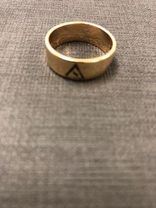14k Gold Masonic Ring A Little Bigger Than Size 9