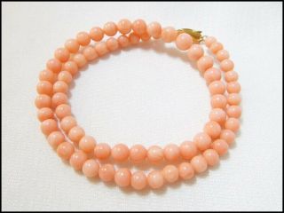 Vintage Japanese Natural Salmon Pink Coral Bead Necklace 20g 40cm