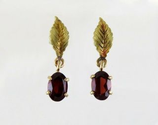 Vintage 14k Yellow Gold & Faceted Garnet Gemstone Leaf Form Dangle Earrings