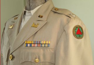 Wwii U.  S.  Army Lt Colonel Engineers Officers Dress Uniform With Engineer Buttons