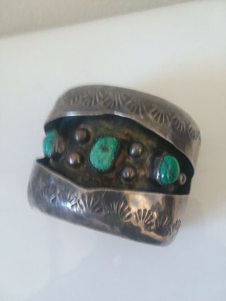 Vintage Navajo Turquoise And Sterling Silver Shadowbox Bracelet
