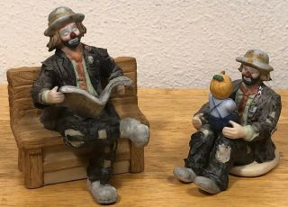 2 Emmett Kelly Jr Flambro Figurines Hobo Clown Bench/newspaper & Sitting W/child