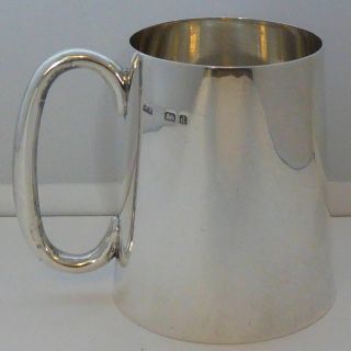 Victorian 1899 Hallmarked Solid Silver Christening Mug Tankard
