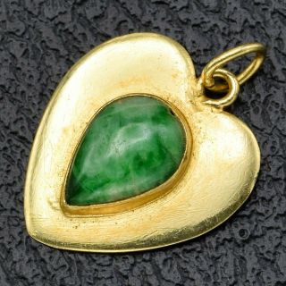 Vintage 20k Yellow Gold Green Jade Heart Pendant 20.  0 X 17.  3 Mm