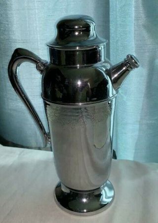 Vintage Art Deco Style Chrome Plated Cocktail Shaker With Lid & Pour Spout