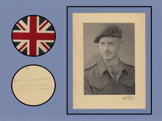 Wwii 1944 Royal Montreal Regiment Studio Photo - Capt.  Schwob - Military Cross
