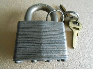Vintage Master No.  5 Padlock.  2 Keys - Lock And Keys Numbered A1009