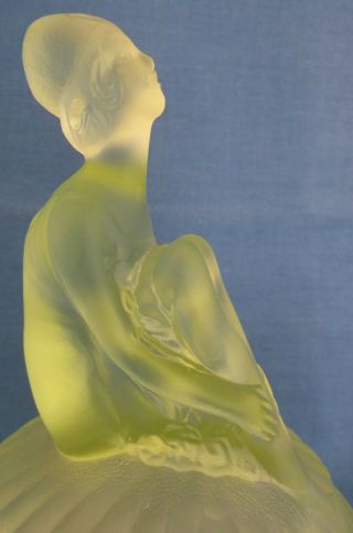 VINTAGE SOWERBY ART DECO URANIUM GREEN GLASS BATHING LADY TRINKET POT c1933 2
