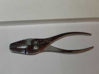 Crescent Tool Co.  Usa No.  L26 Thin Nose Slip Joint Pliers 6.  5 " Long