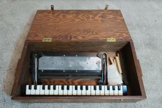 Vintage 1940s Hammond Organ Solovox Keyboard " First Synthesizer " With Case Rare