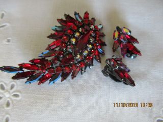 Stunning Sherman Siam Red Leaf Brooch Pin And Earrings