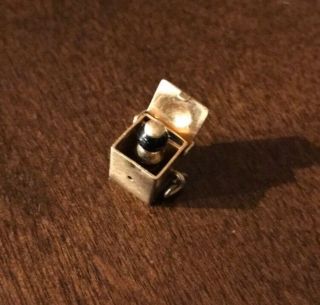Pre - Owned Vintage Estate 14k Yellow Gold Jack - In - The - Box Charm