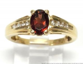 Vintage 14k Gold Red Garnet Diamond Ring Ladies Classic Solitaire Birthstone