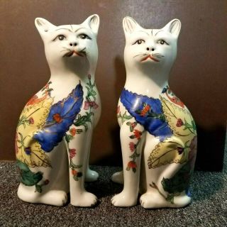 2 Vintage Chinese Cat Porcelain Figurines w/ Tobacco - Leaf Hand - Painted 2