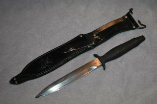 Vintage Gerber Tactical Spear Point Fixed Blade Knife Metal Handle 005096 Sheath