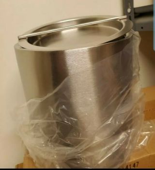 Stainless Steel Ice Bucket With Lid