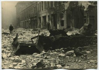 Wwii Large Size Press Photo: Berlin Street View After The Battle,  May 1945