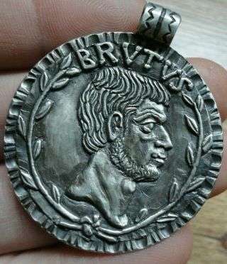 Extremely Rare Large Ancient Roman Silver Pendant Locket With Depiction Brutus