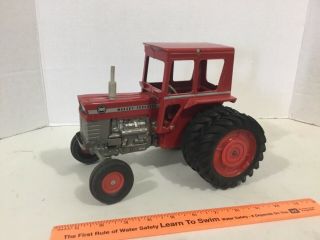 Vintage 1/16 Die Cast Massey Ferguson 1150 Tractor With Duals,