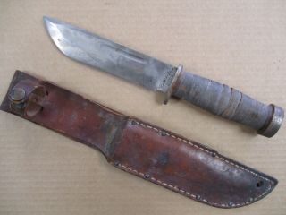 World War 2 Cattaraugus 225q Fixed Blade Knife With Leather Scabbard - Nr